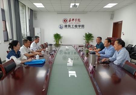 桐升公司董事長朱建良和副總經理費建強帶隊赴嘉興學院建筑工程學院走訪交流